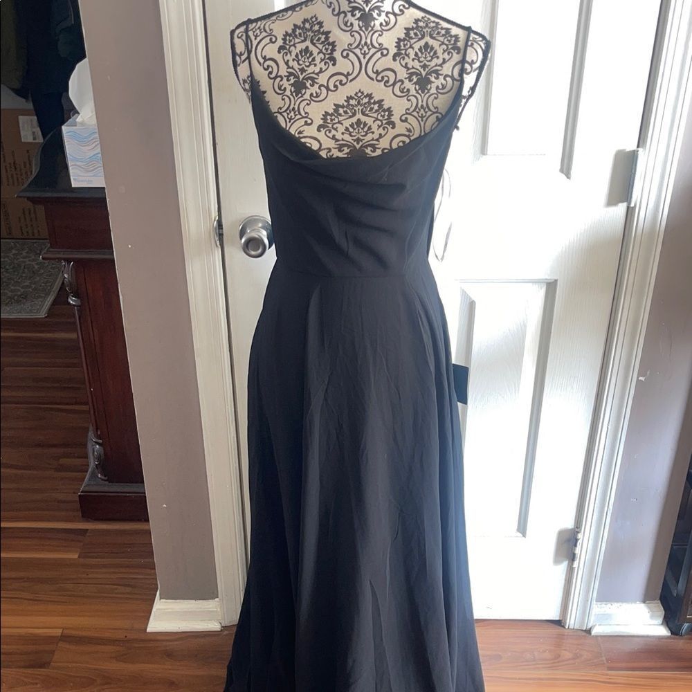 Lulus NWT elegant strappy back gown